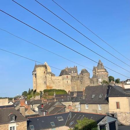 Appartement Calme Et Cosy Proche Centre Vue Chateau Vitré Exteriör bild